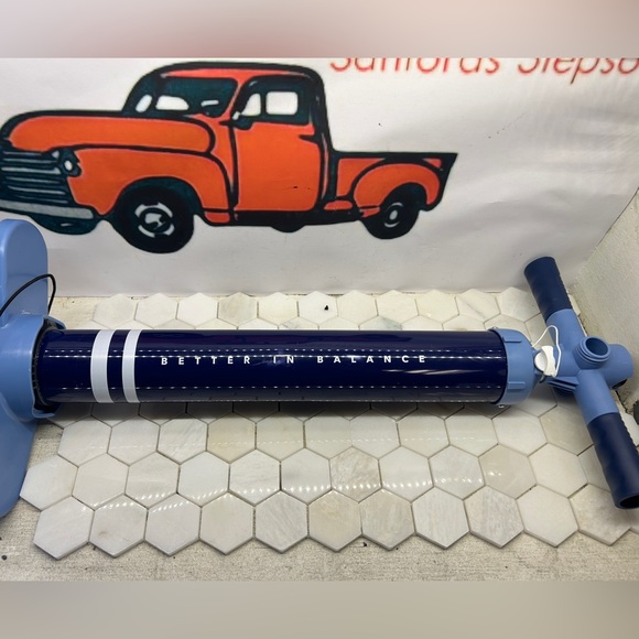 ISLE Stand Up Paddle Board Pump - Picture 2 of 5